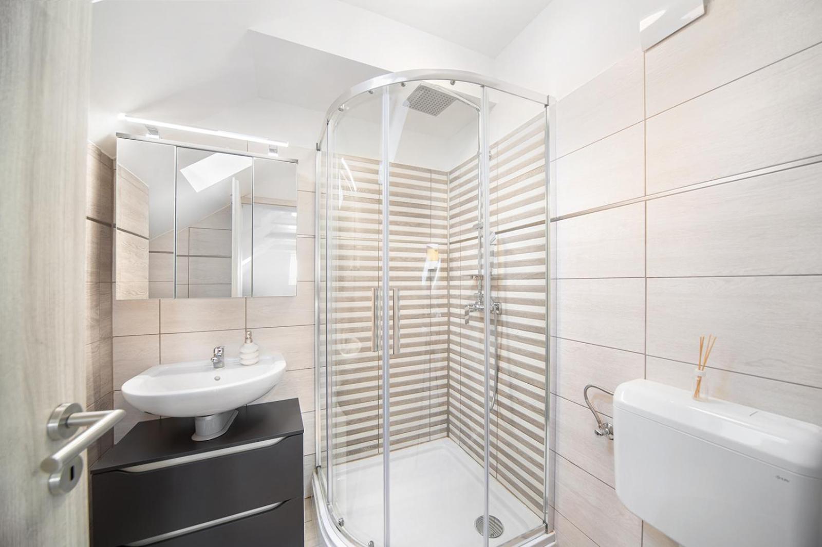 Agoston Apartman 1-2 - Lora,Marci Печ Екстериор снимка